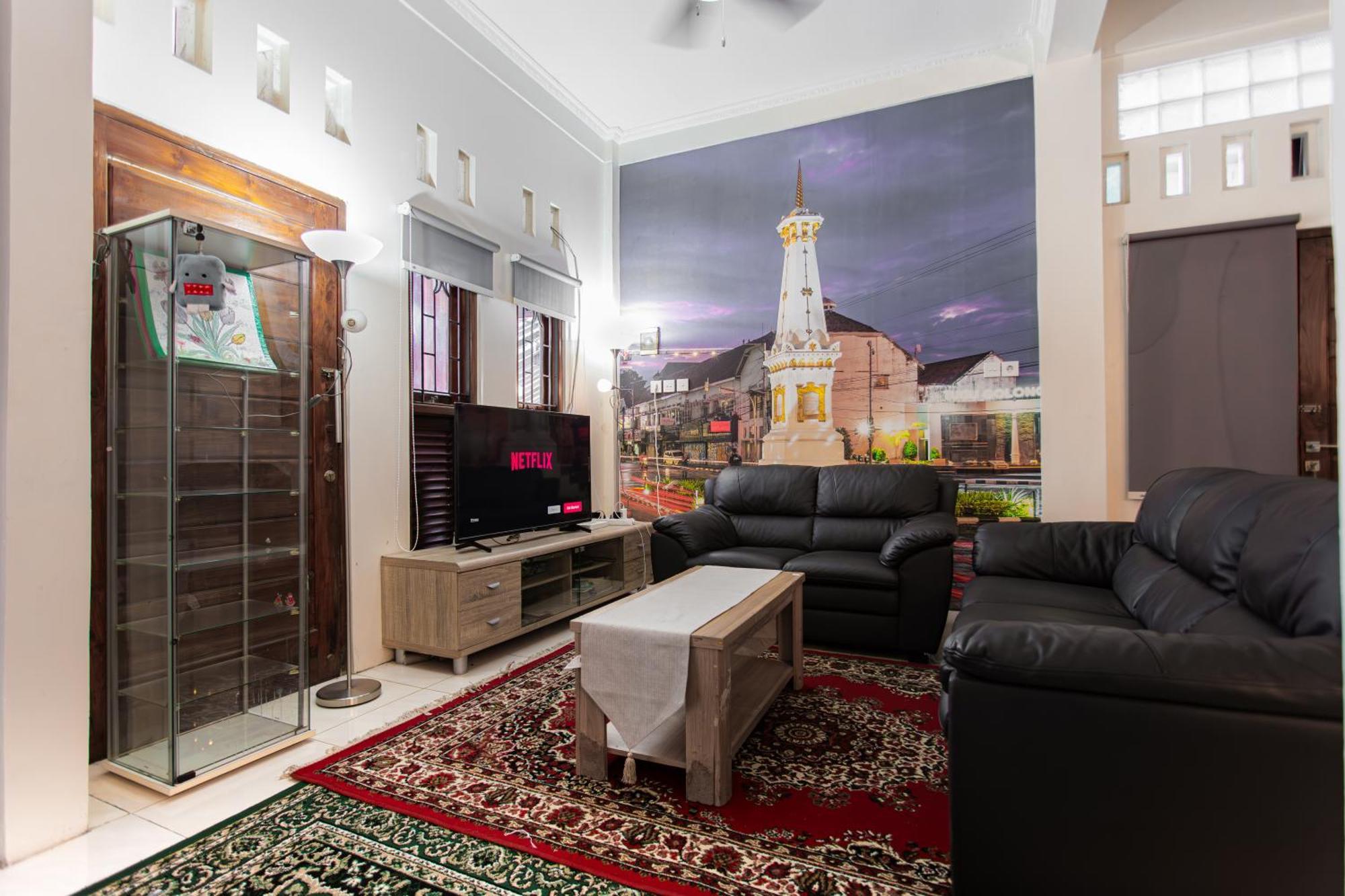 Inez Homestay Джокьякарта Экстерьер фото